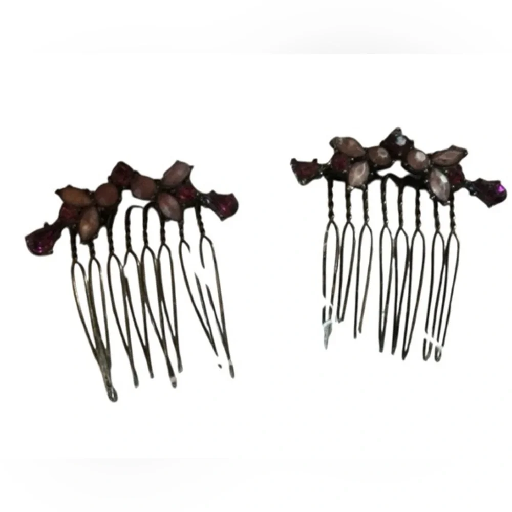 Vintage Pair of Purple and Lavender Rhinestones Hair Pins